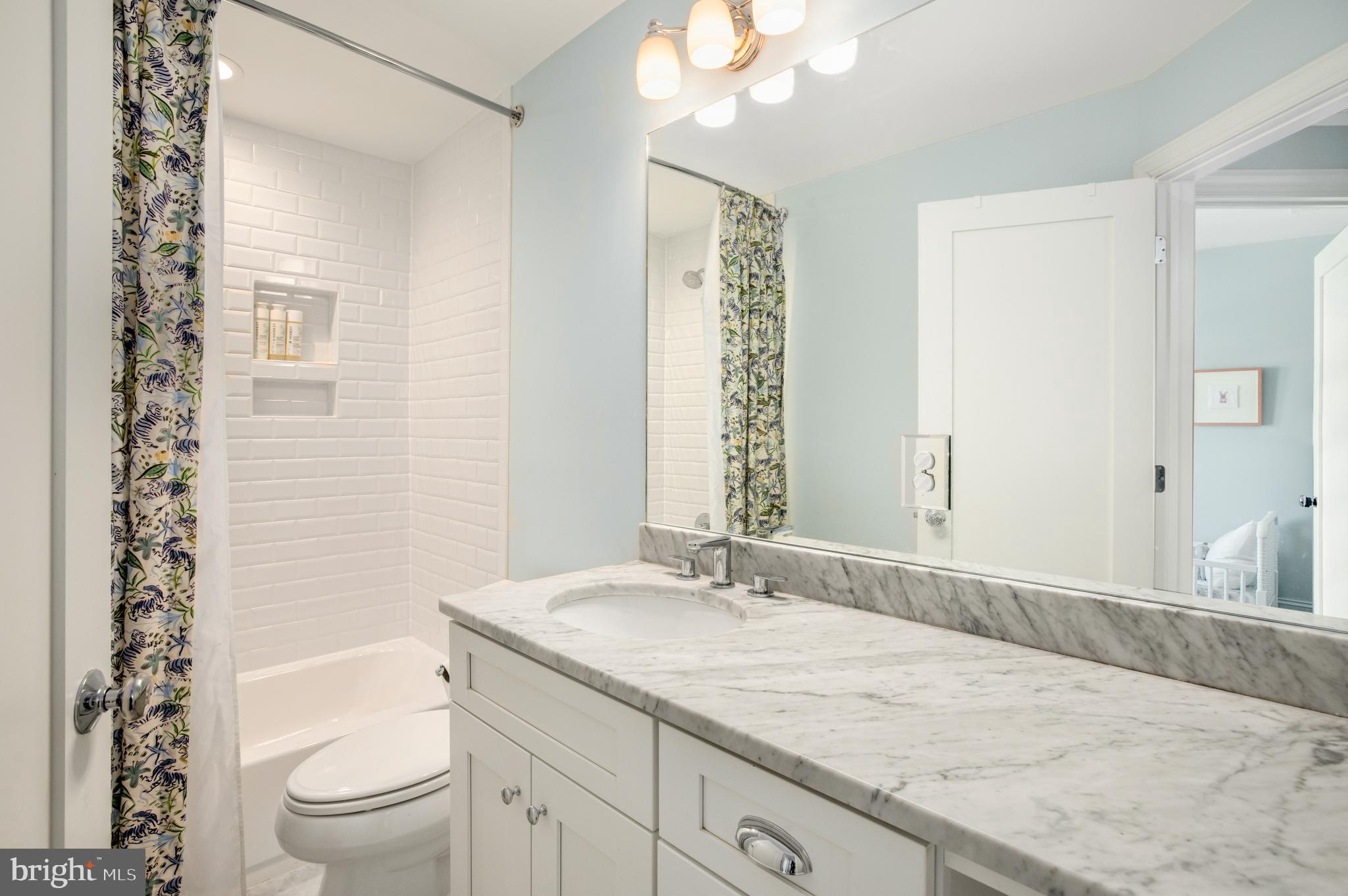 717 HAMILTON STREET NW