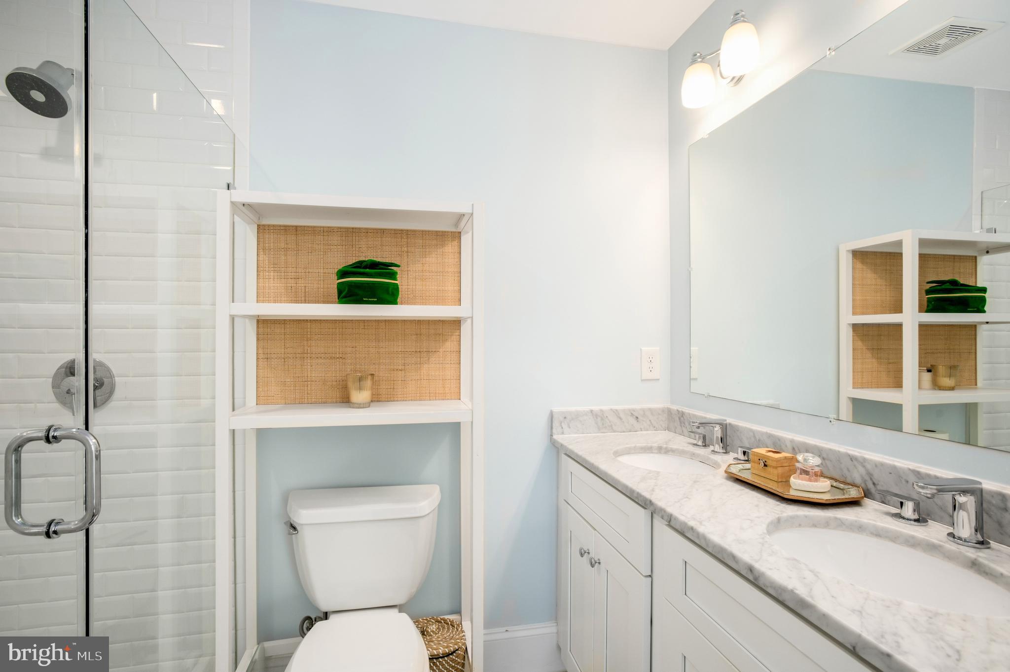 717 HAMILTON STREET NW