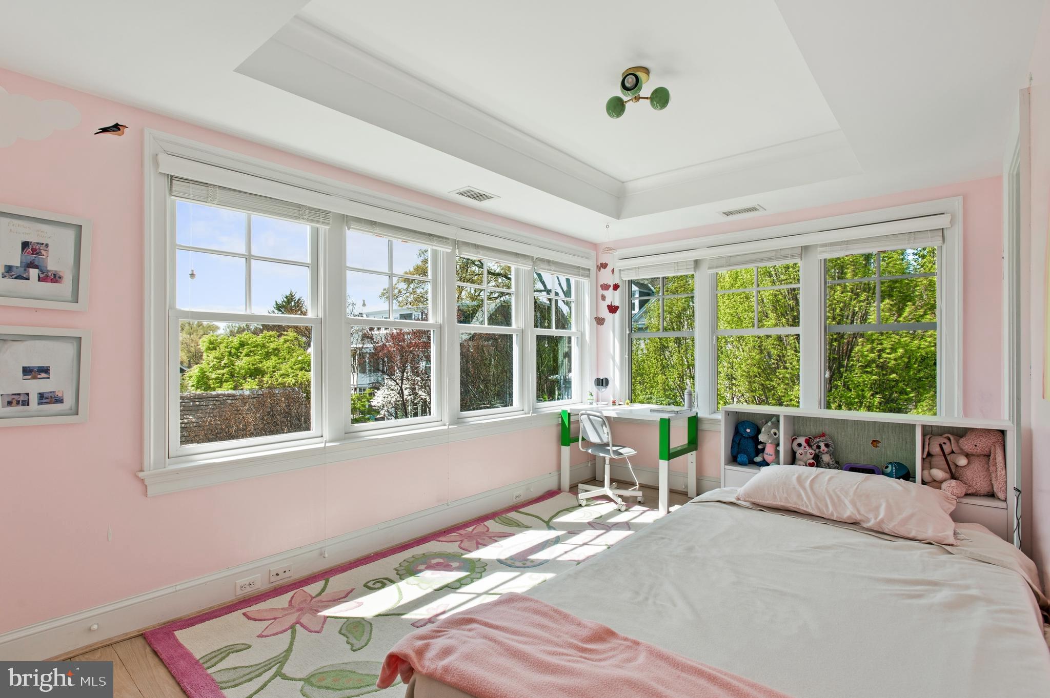 3312 LOWELL STREET NW