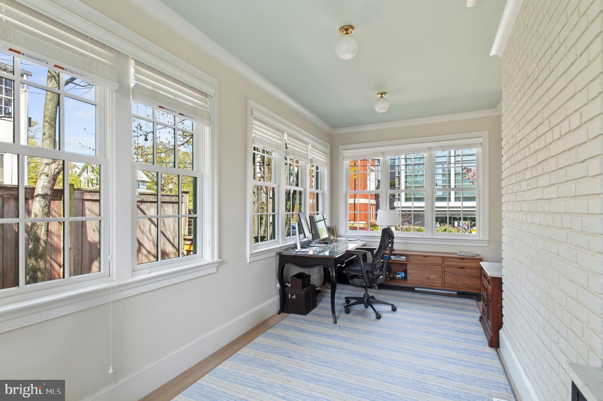 3312 LOWELL STREET NW