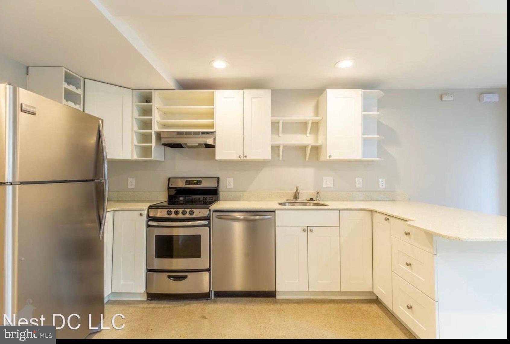 709 QUINCY STREET NW