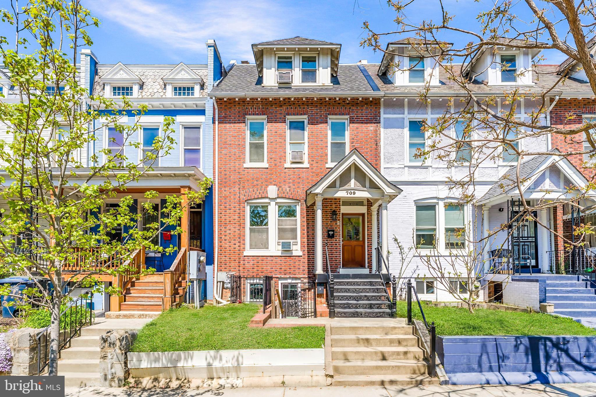 709 QUINCY STREET NW