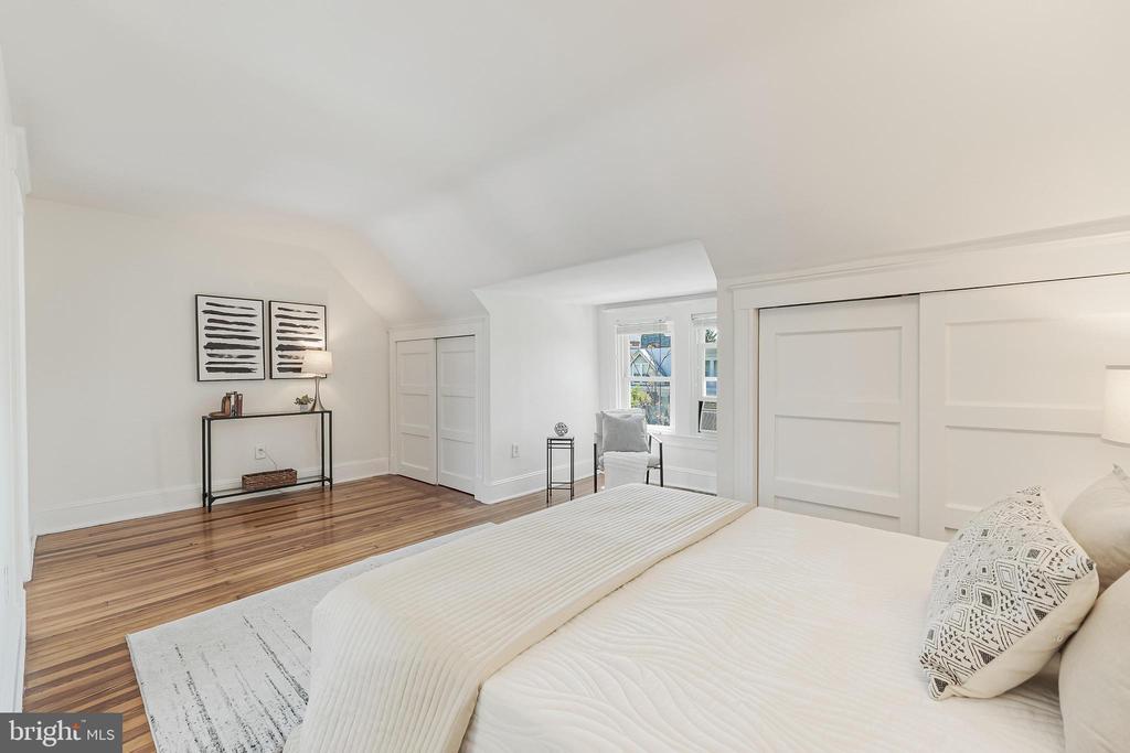 709 QUINCY STREET NW