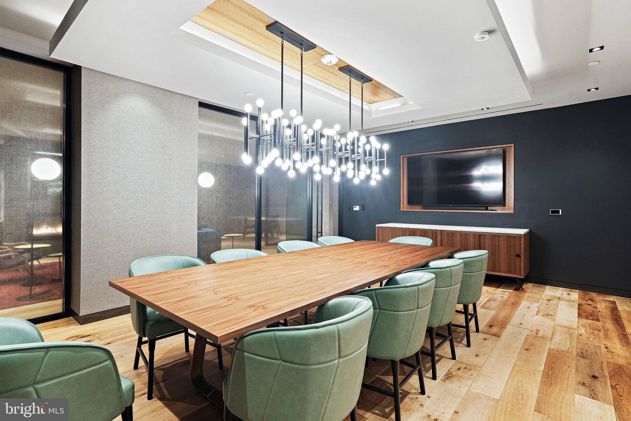 1625 ECKINGTON PLACE NE PH319