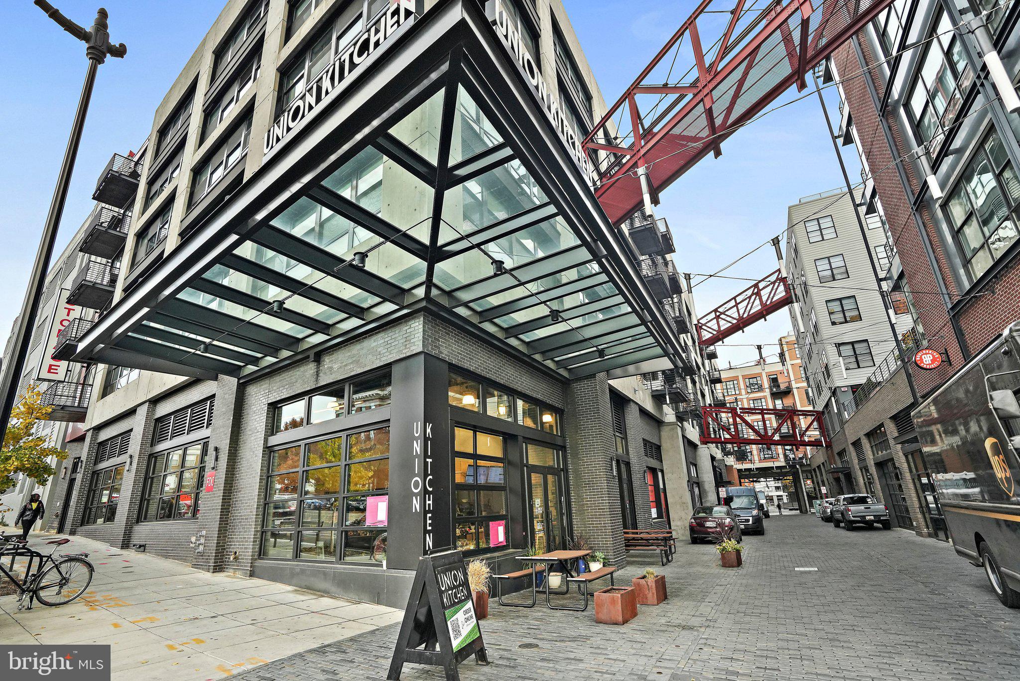 1625 ECKINGTON PLACE NE PH319