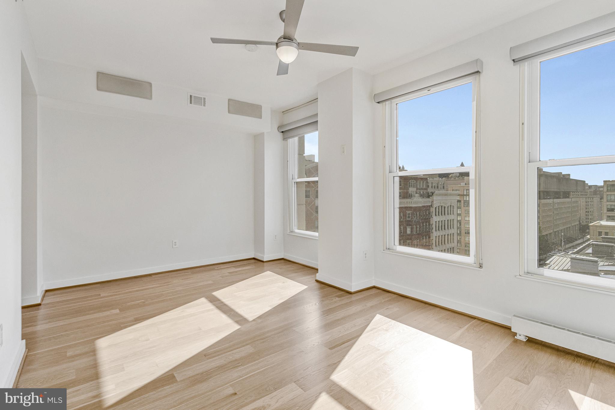 675 E STREET NW 900