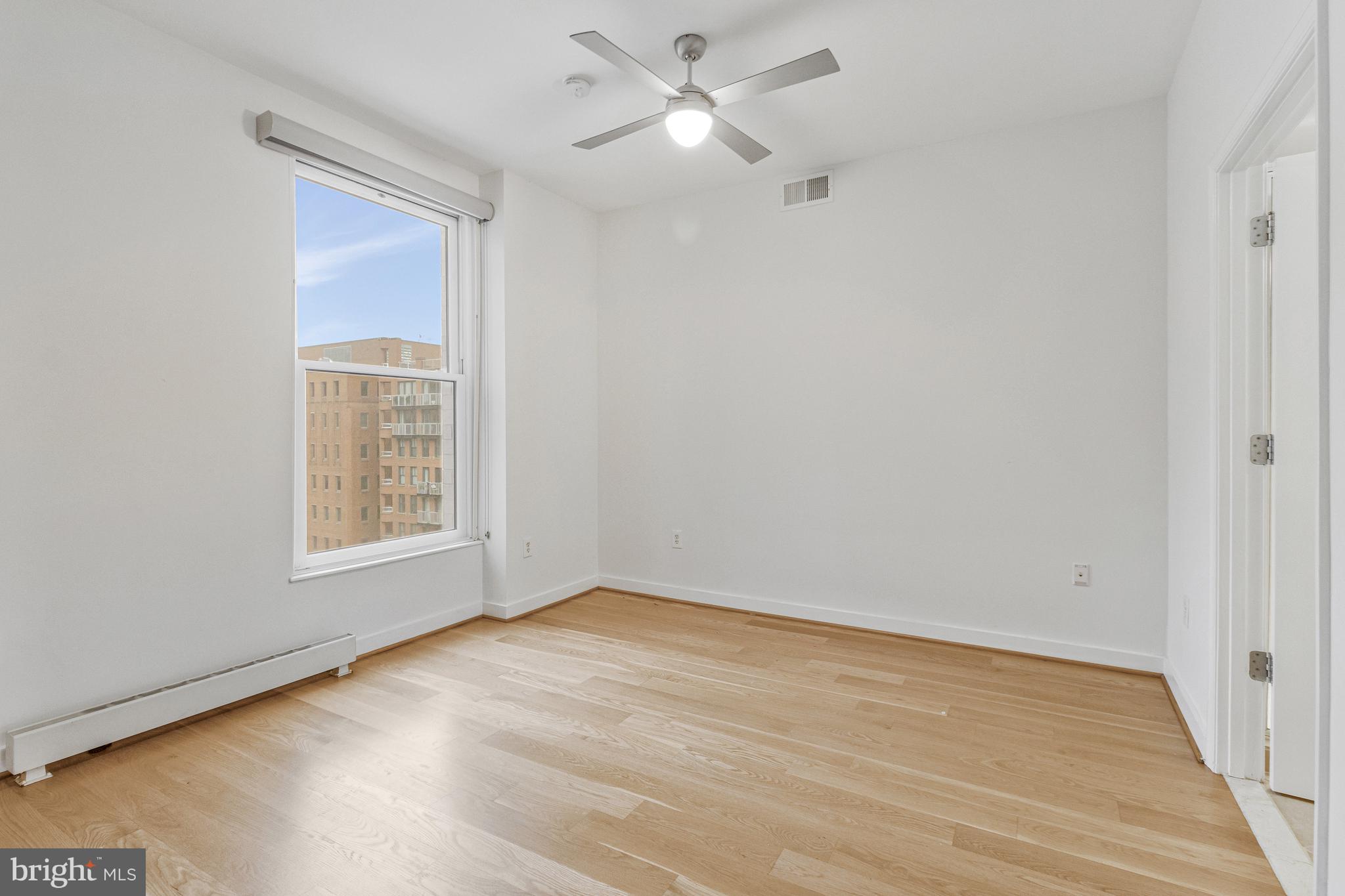 675 E STREET NW 900