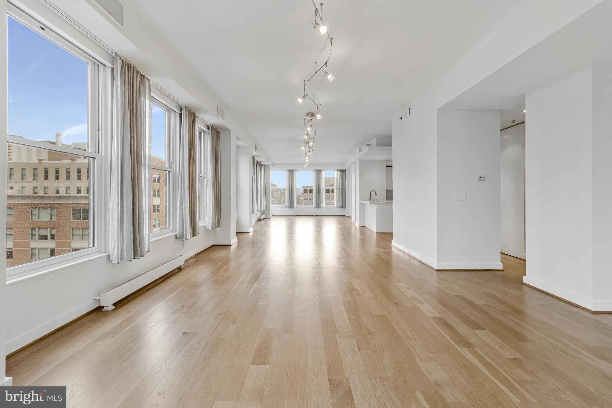 675 E STREET NW 900