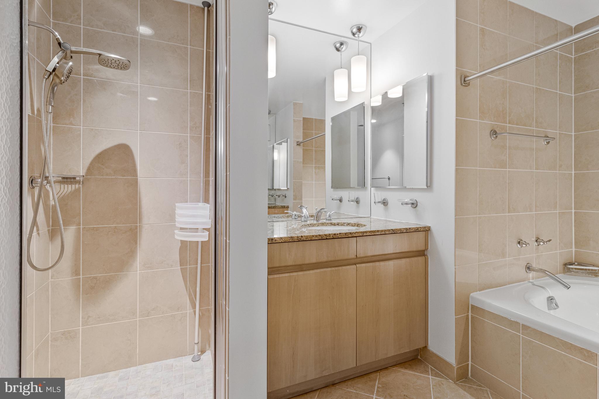 675 E STREET NW 900