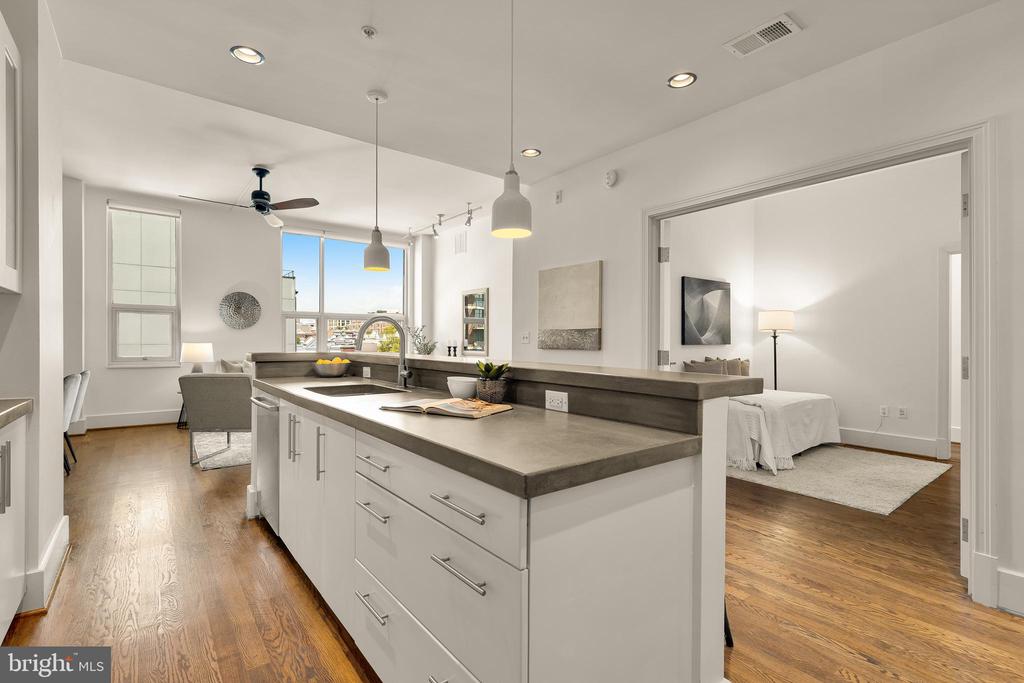 2100 11TH STREET NW Unit: 406