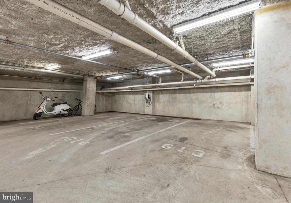2100 11TH STREET NW Unit: 406