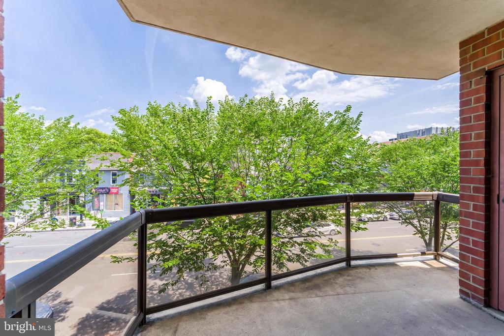 2320 WISCONSIN AVENUE NW Unit: 303