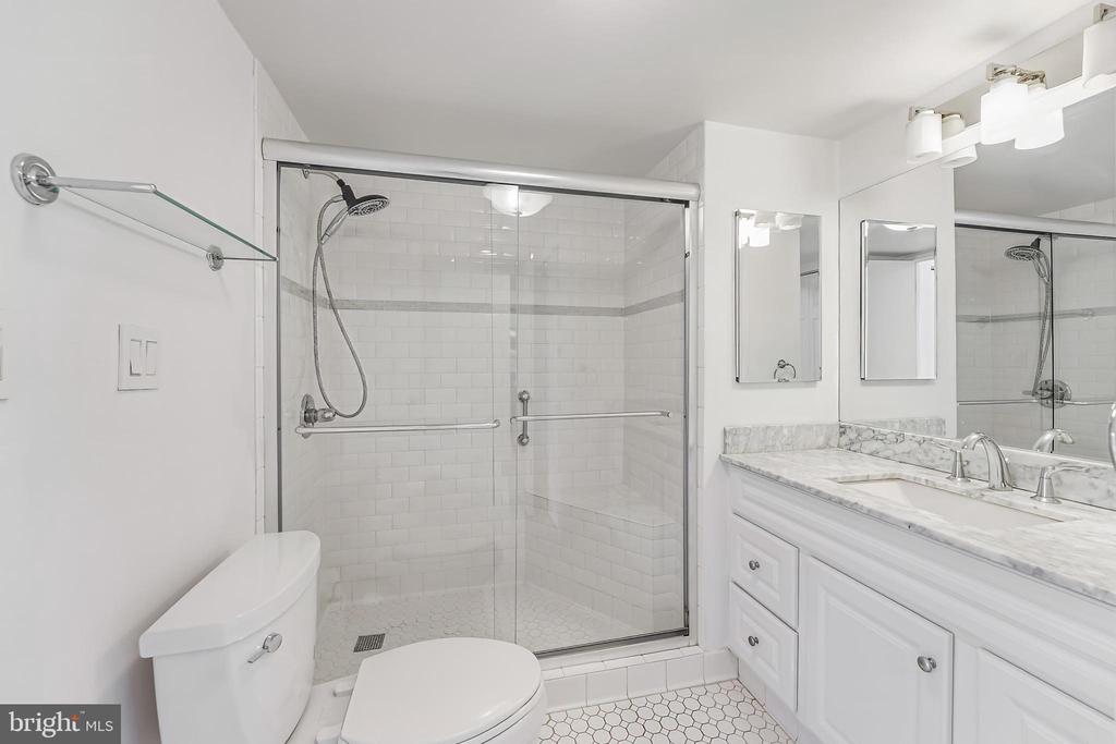 2320 WISCONSIN AVENUE NW Unit: 303