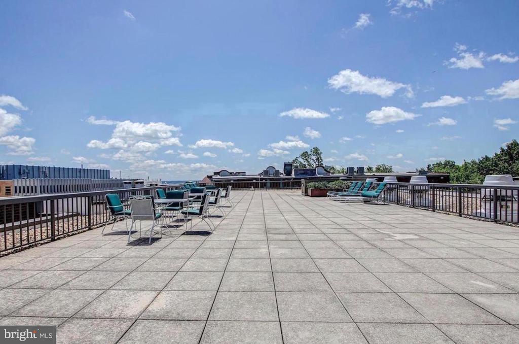 2320 WISCONSIN AVENUE NW Unit: 303