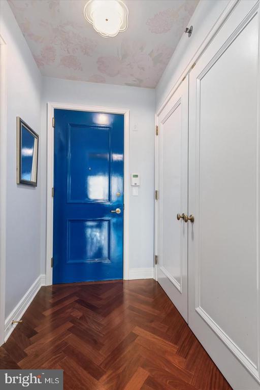 1155 23RD STREET NW Unit: 8H