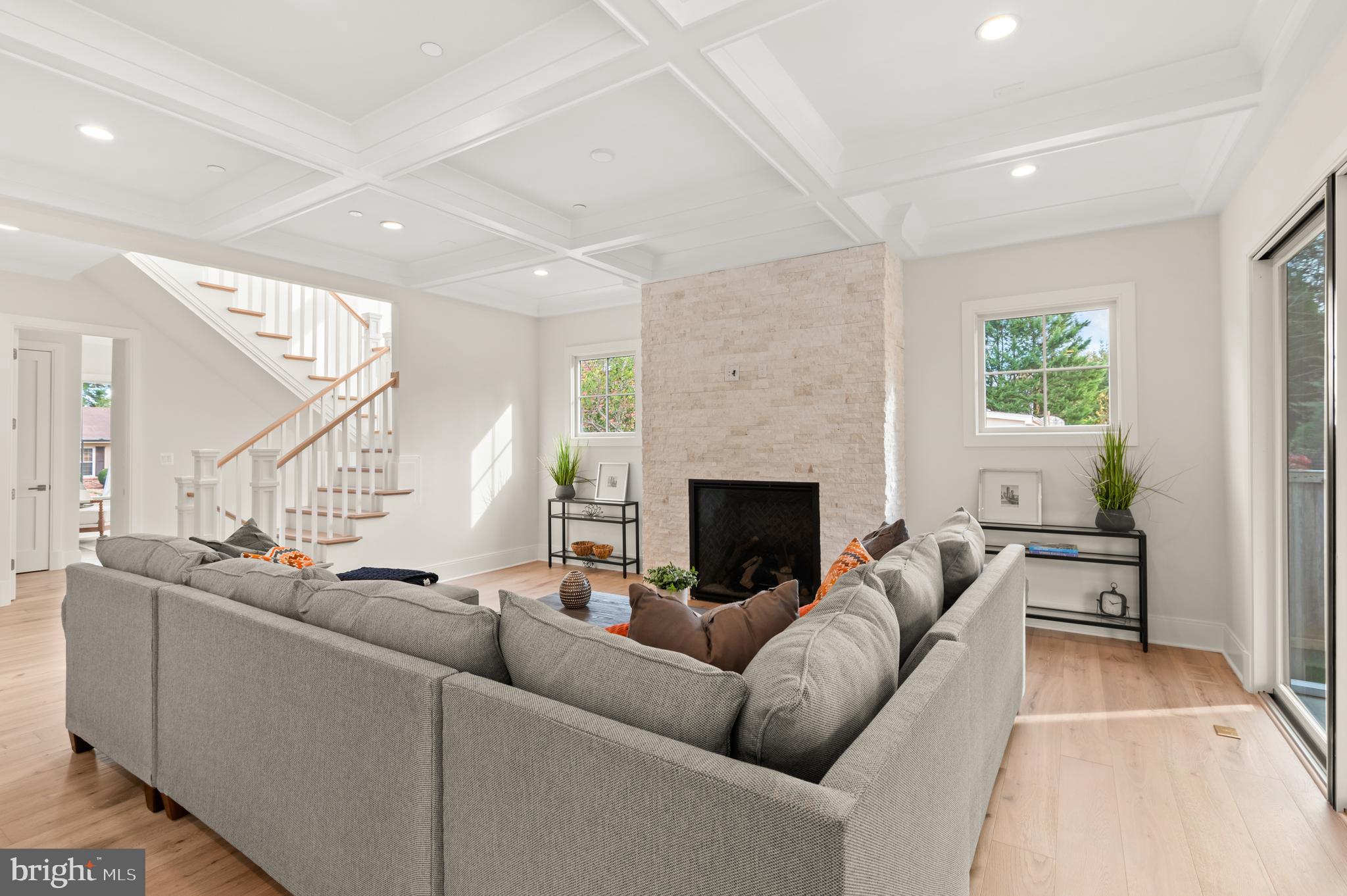 5512 Pollard ROAD