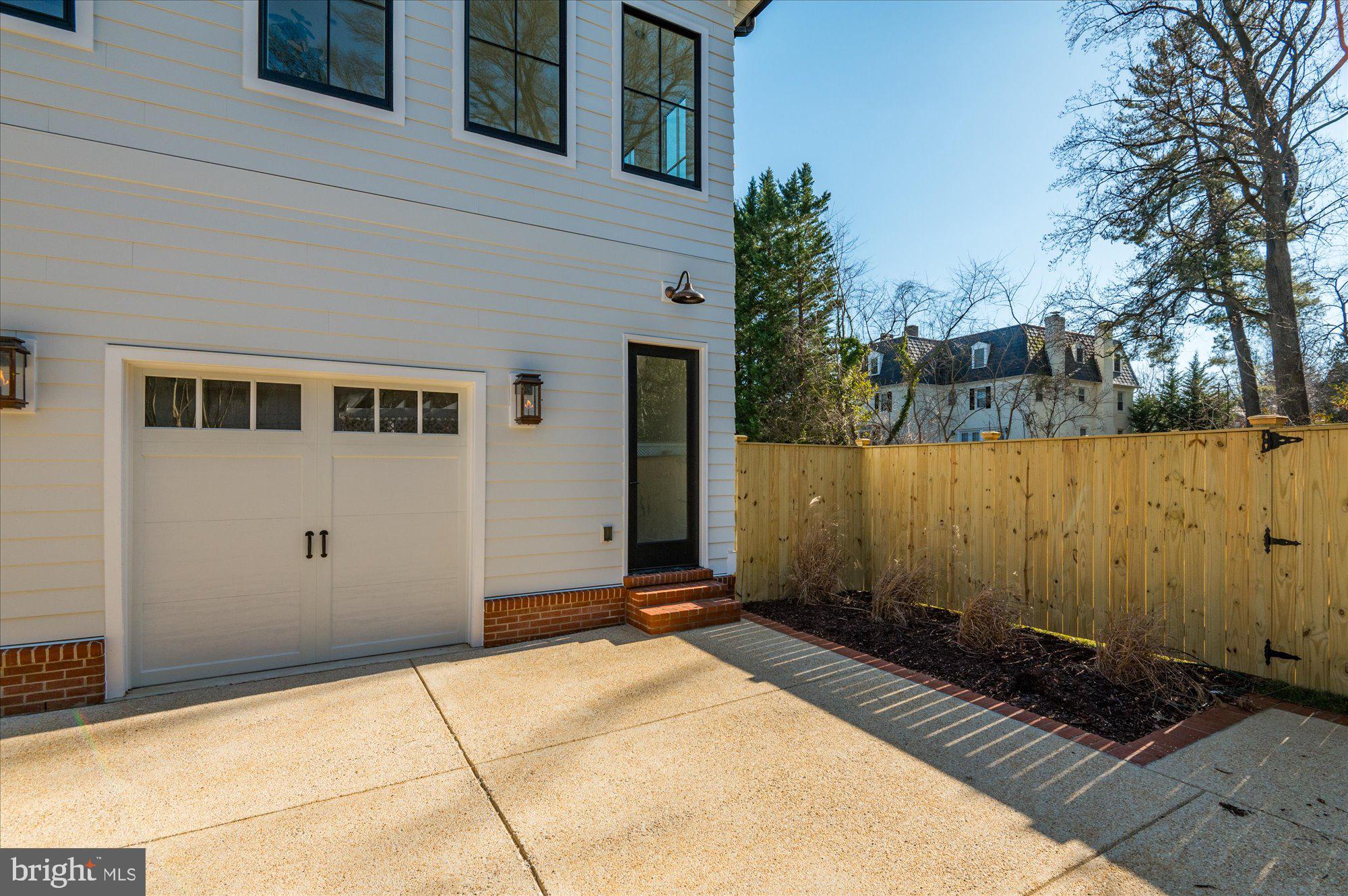 5512 Pollard ROAD