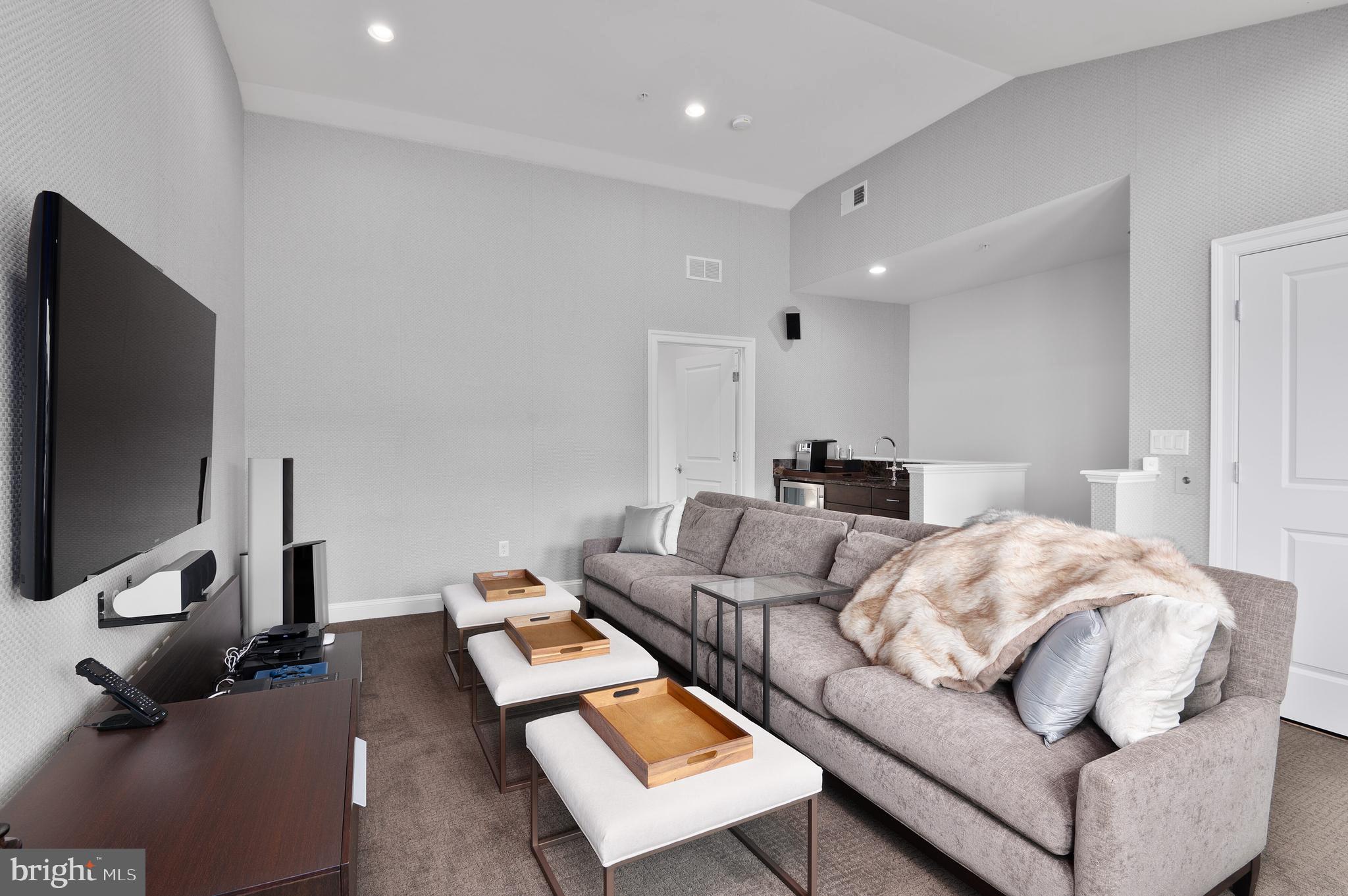 10745 Symphony Park DRIVE