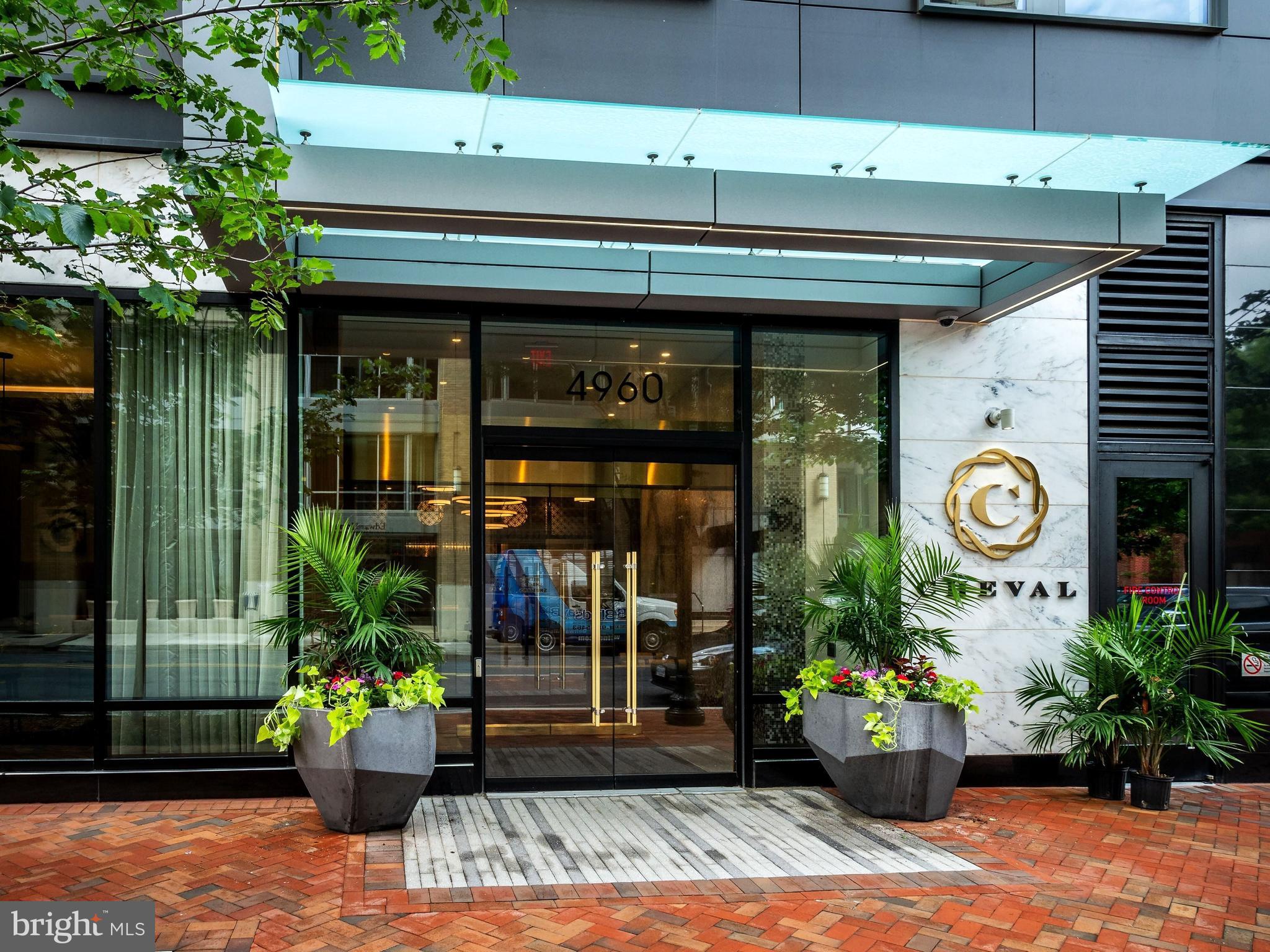 4960 Fairmont Avenue Unit: 707