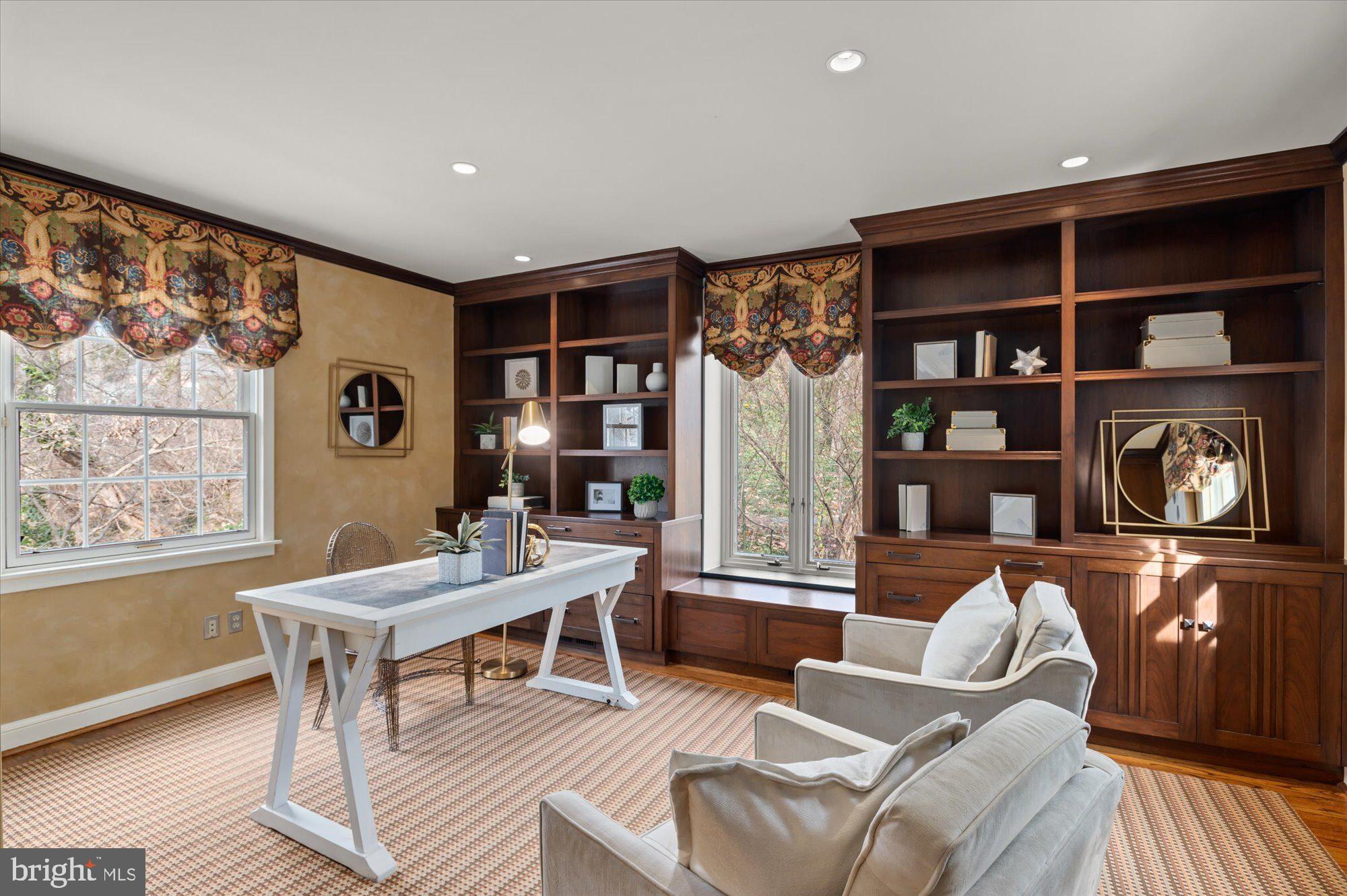 5113 Duvall Dr
