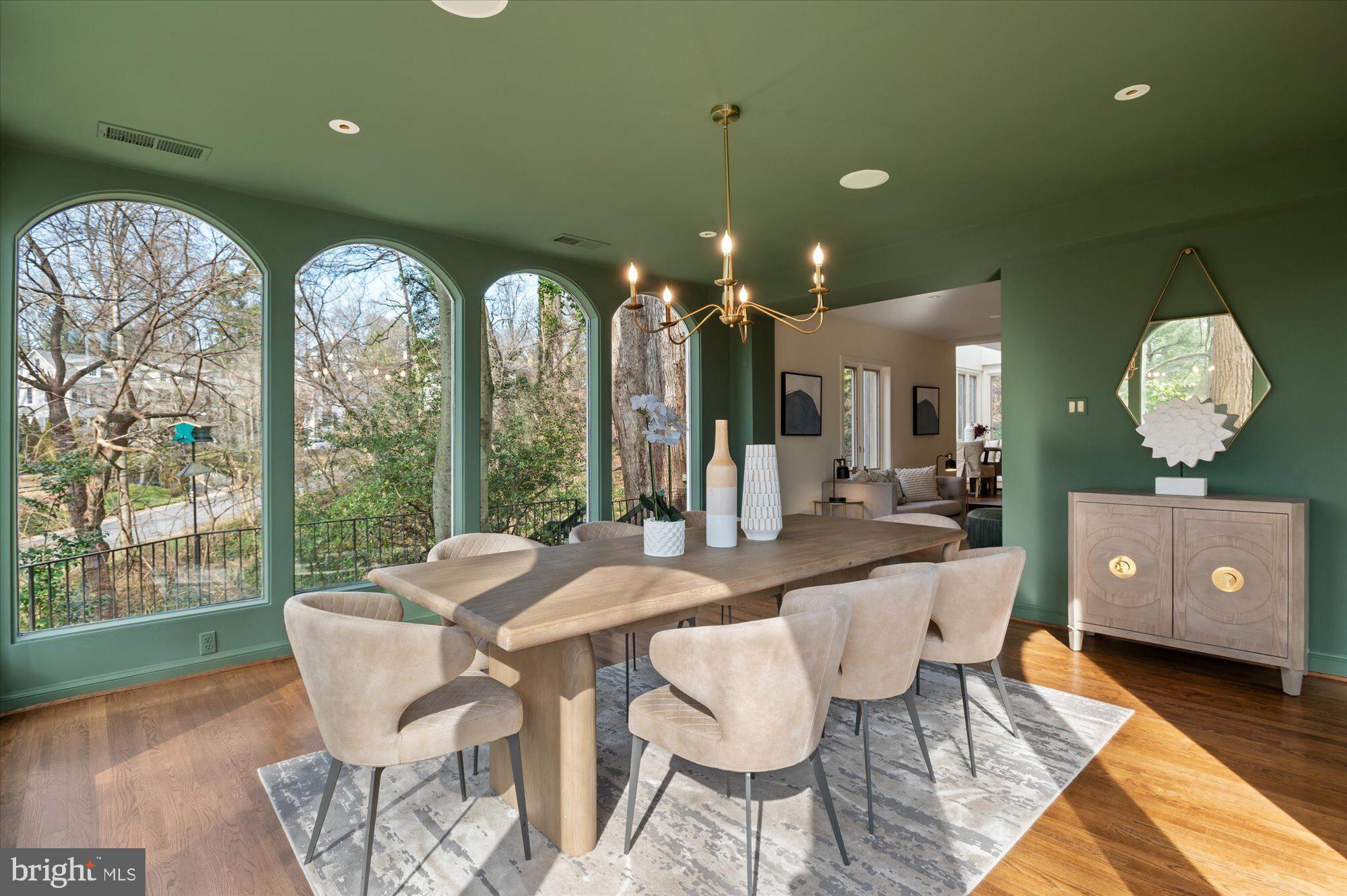 5113 Duvall Dr