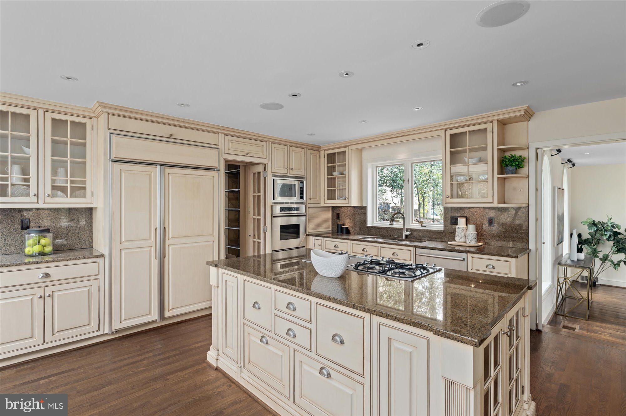 5113 Duvall Dr