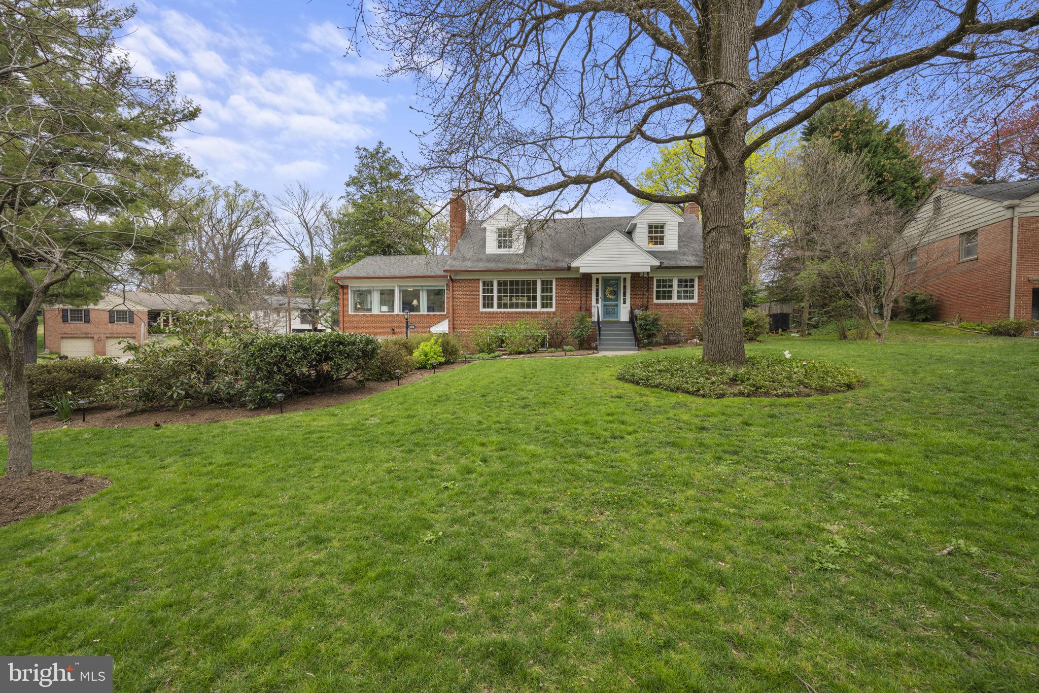 9823 Haverhill Dr