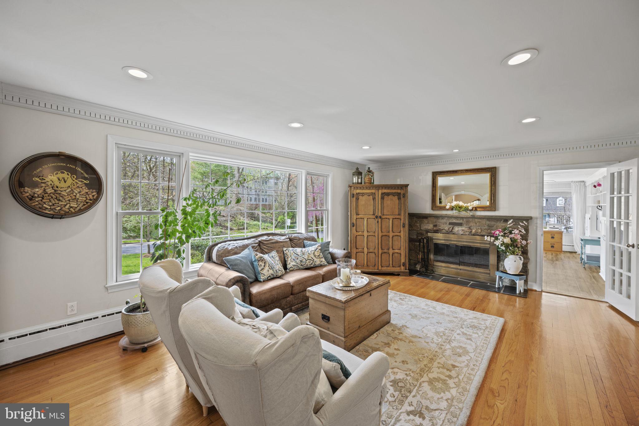 9823 Haverhill Dr