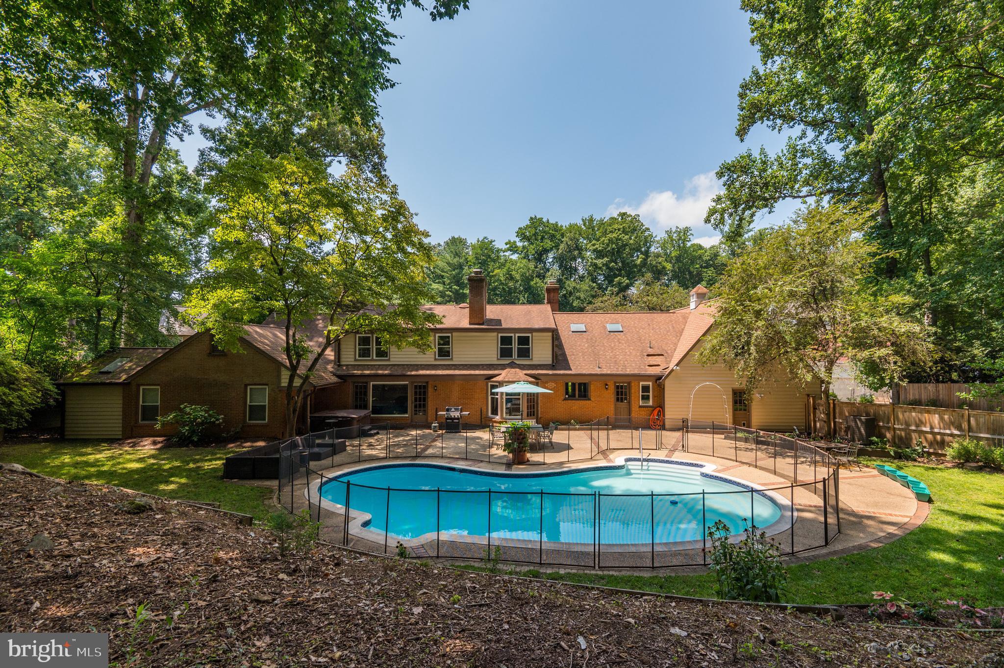 9313 Mercy Hollow Ln