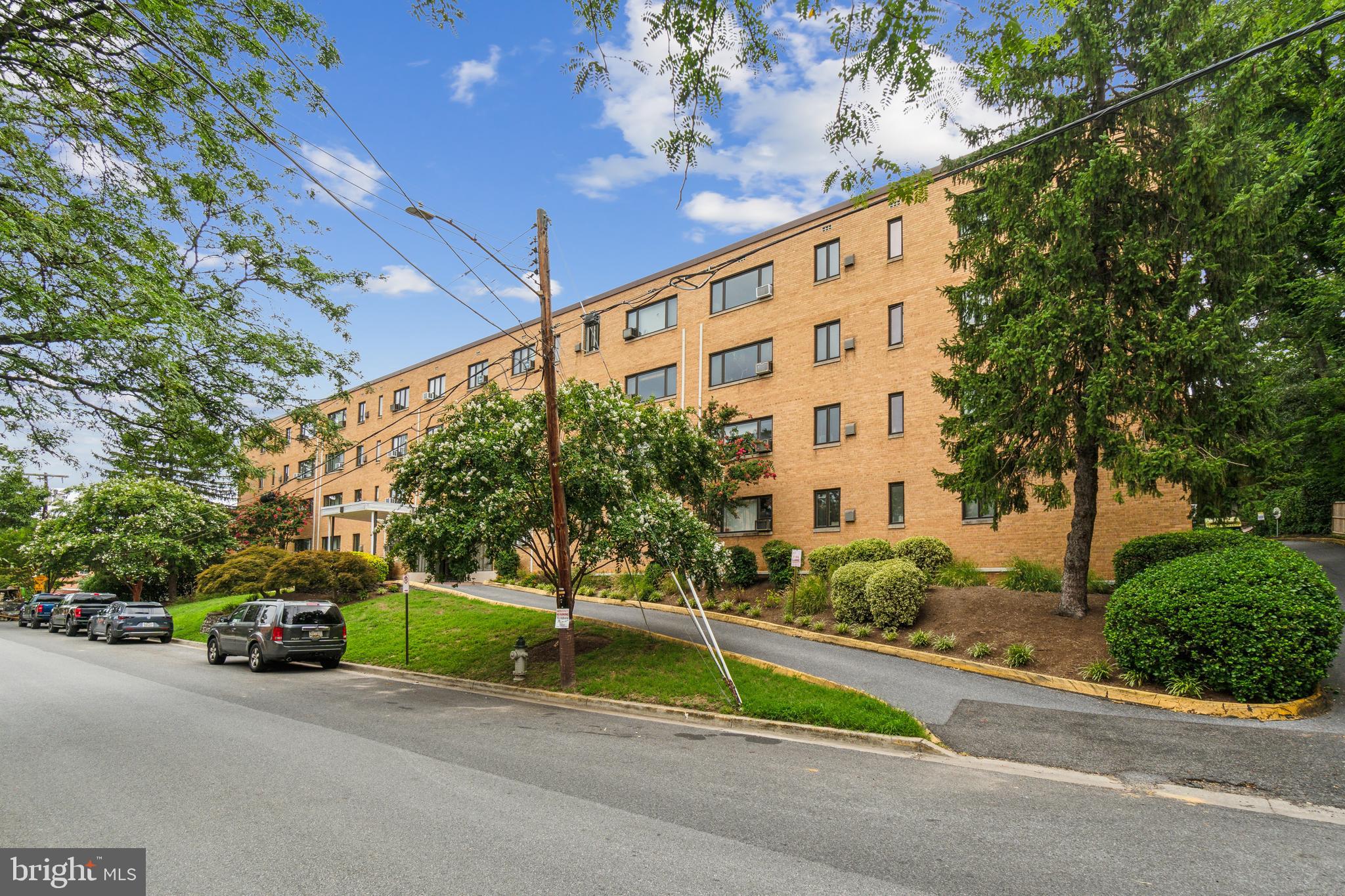 111 Lee Ave #302