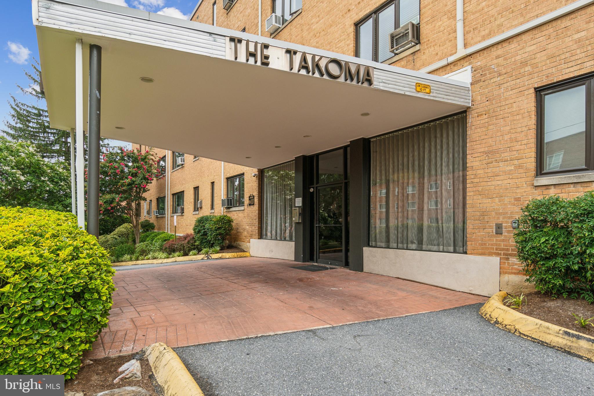 111 Lee Ave #302