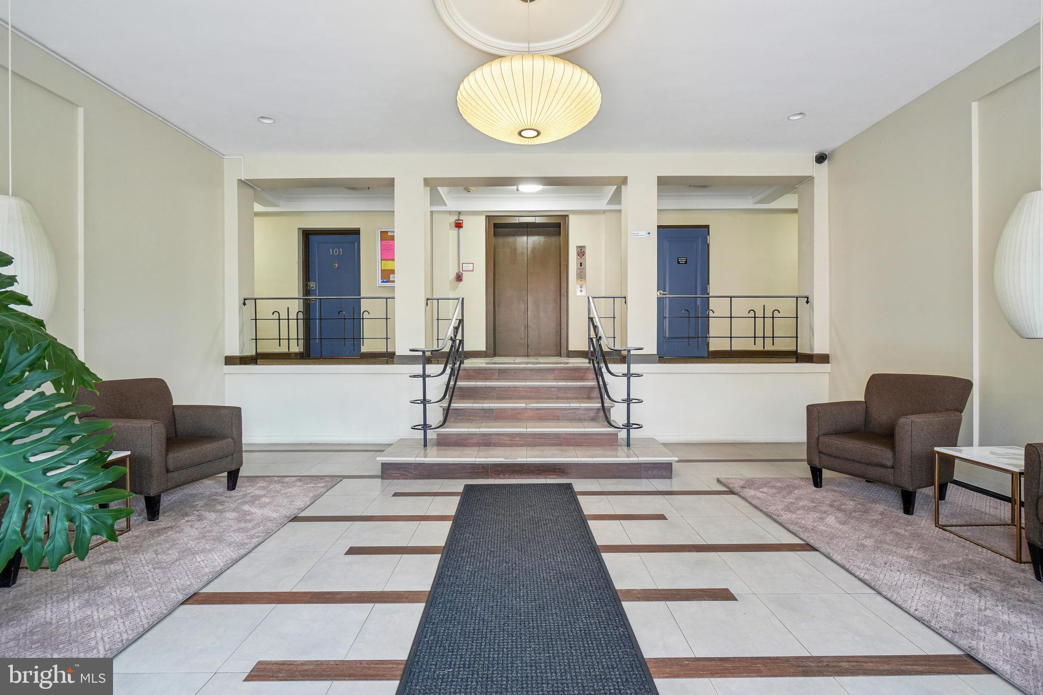 111 Lee Ave #302
