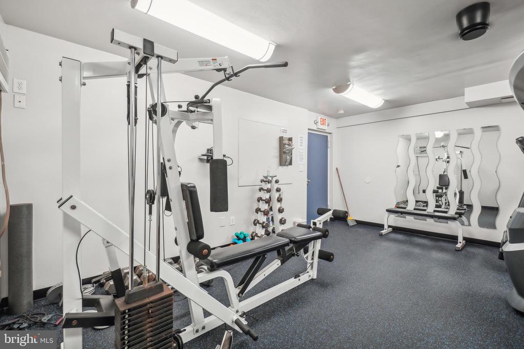 111 Lee Ave #302