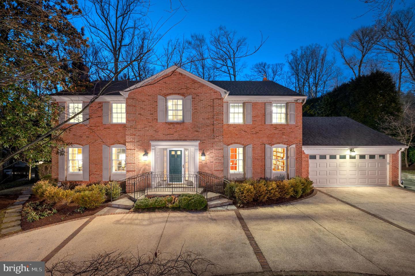 7105 Darby Rd