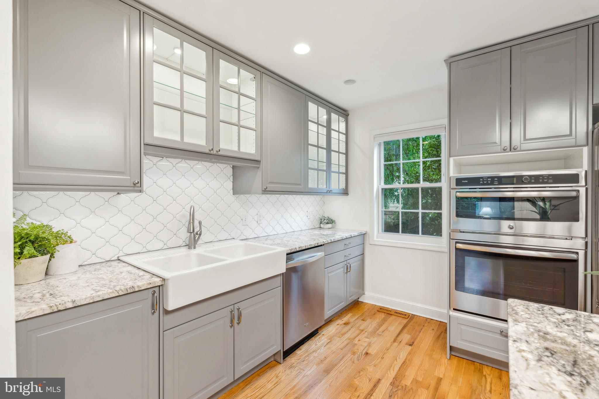 4411 Ambler Dr