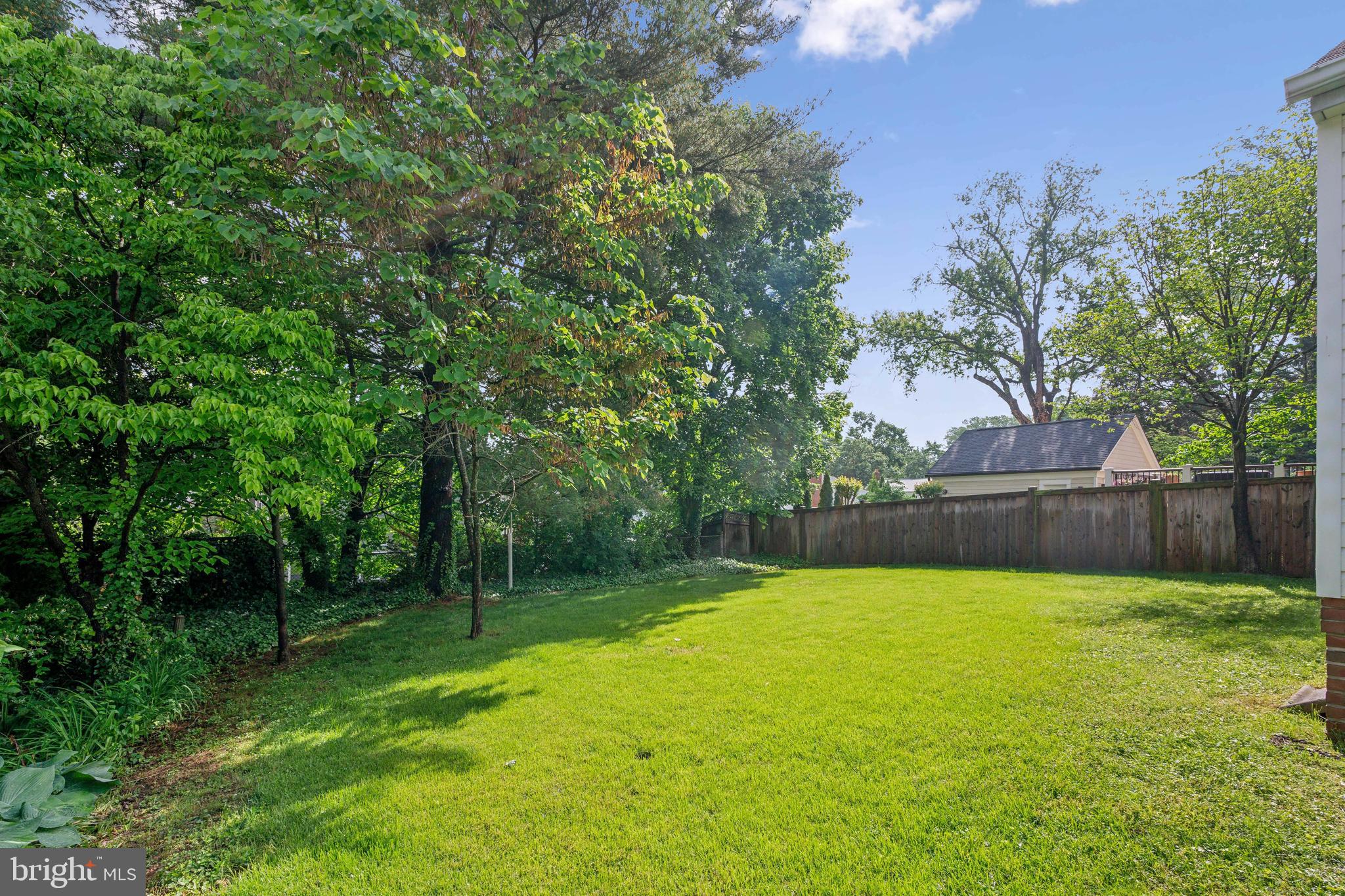 4411 Ambler Dr