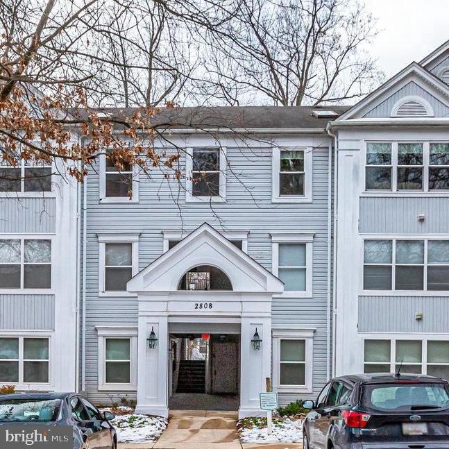 2808 CLEAR SHOT DR #9