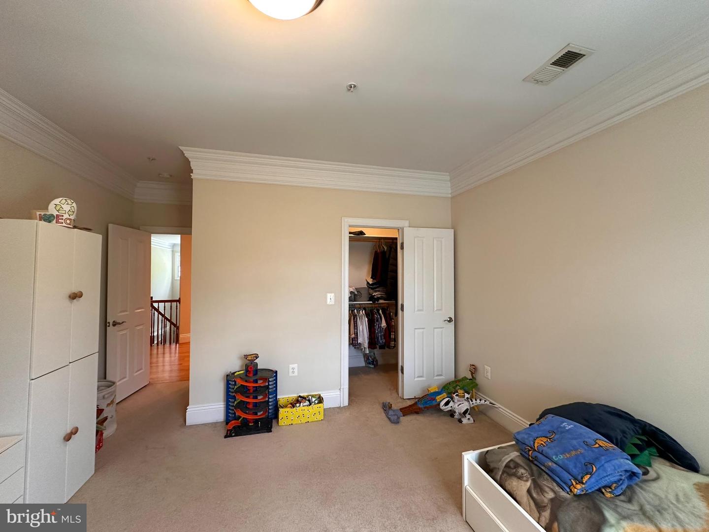 6204 MELVERN DR