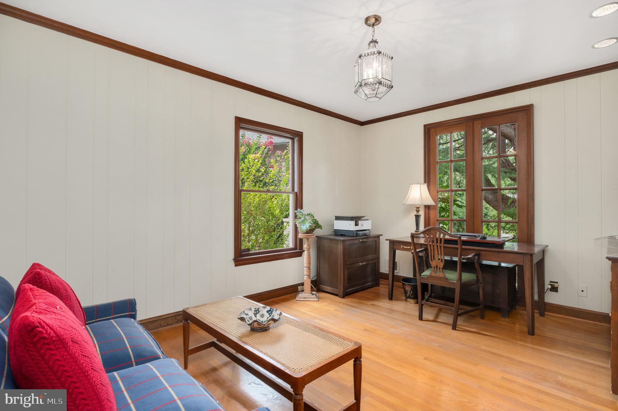 21 FARMINGTON COURT