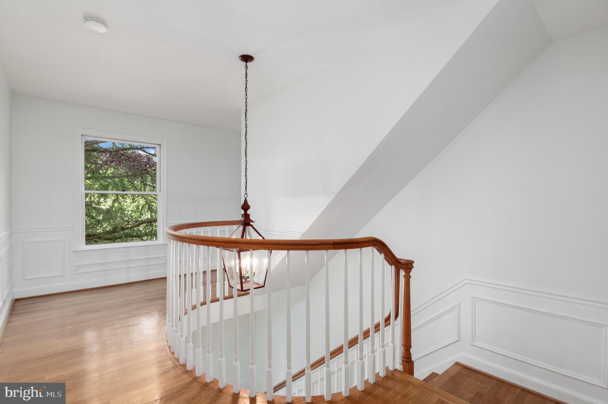 21 FARMINGTON COURT