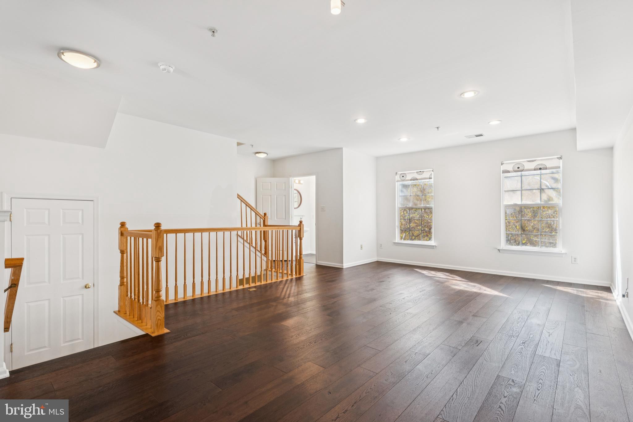 11357 KING GEORGE DRIVE 10