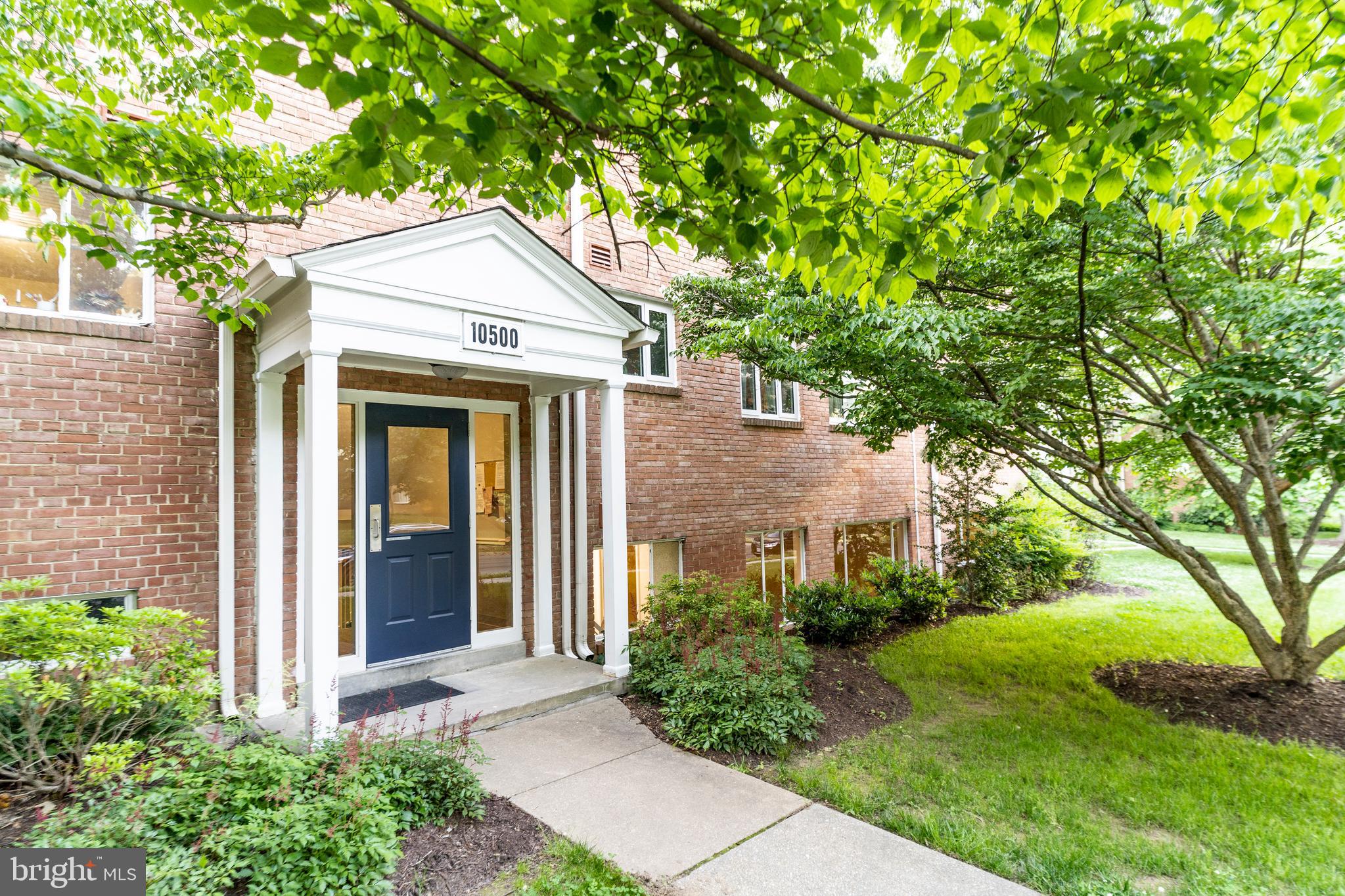 10500 MONTROSE AVENUE M4