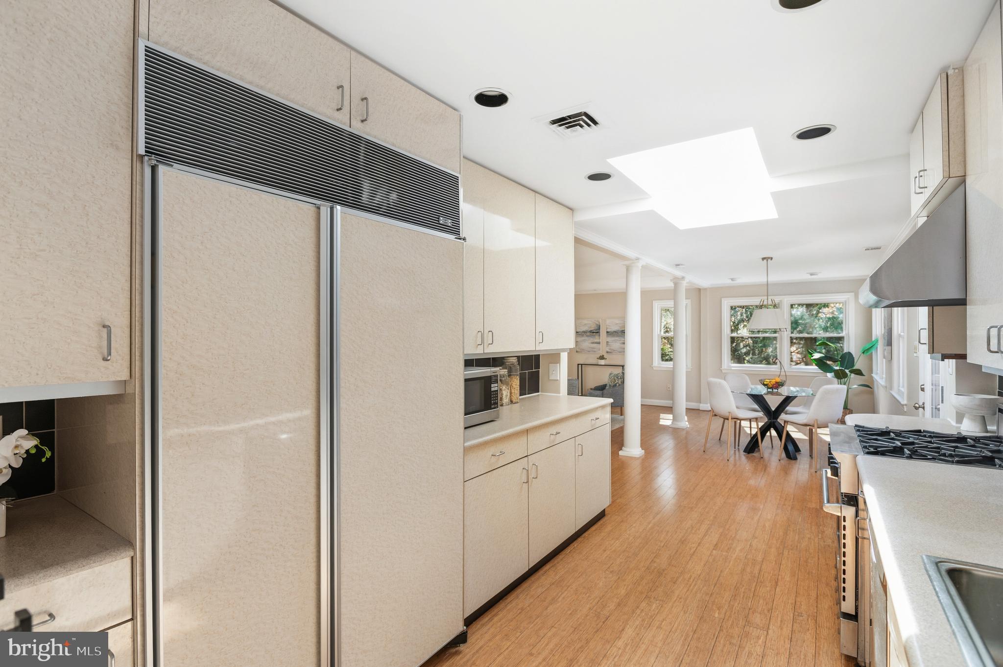 5523 UPPINGHAM STREET