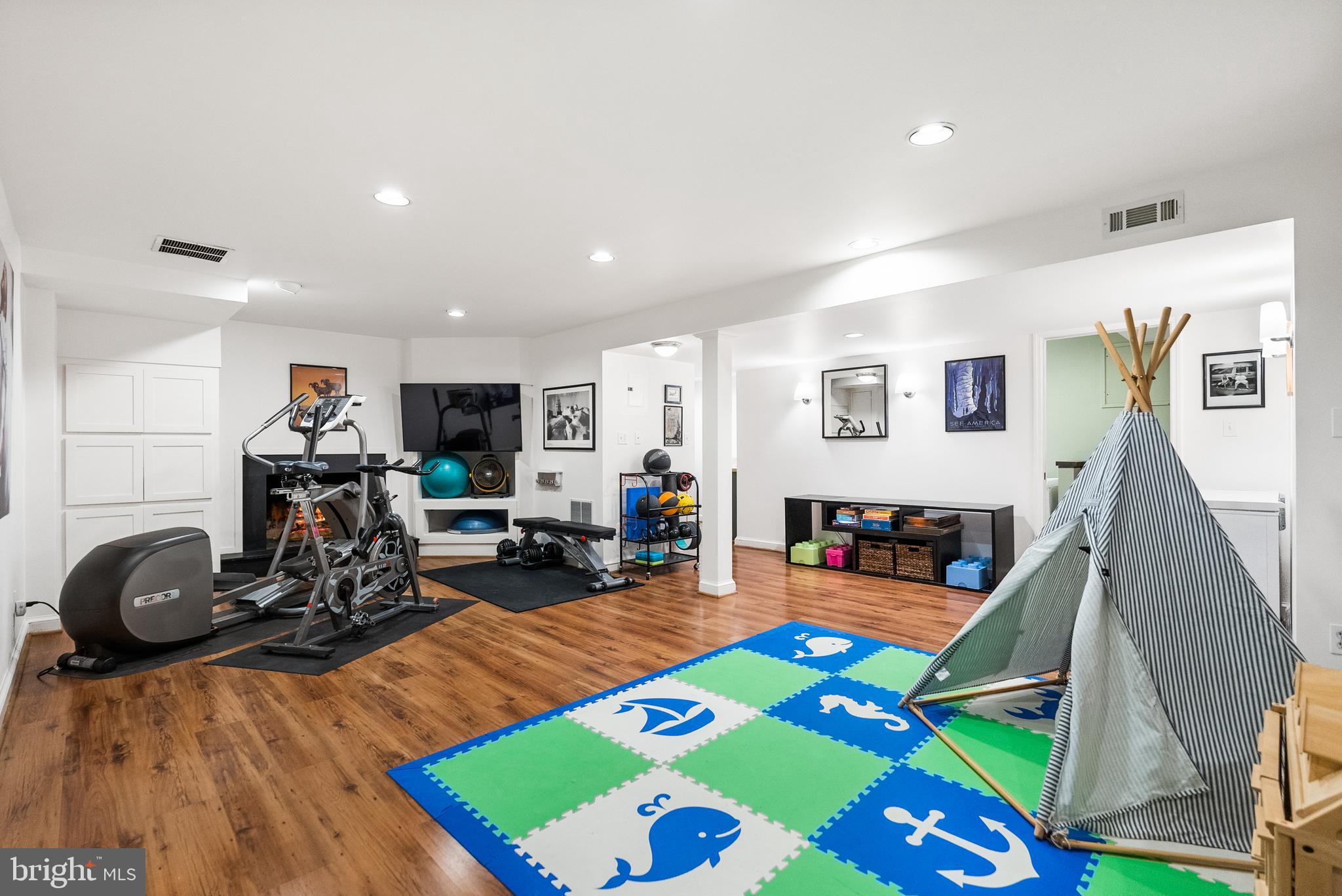 5202 PORTSMOUTH ROAD