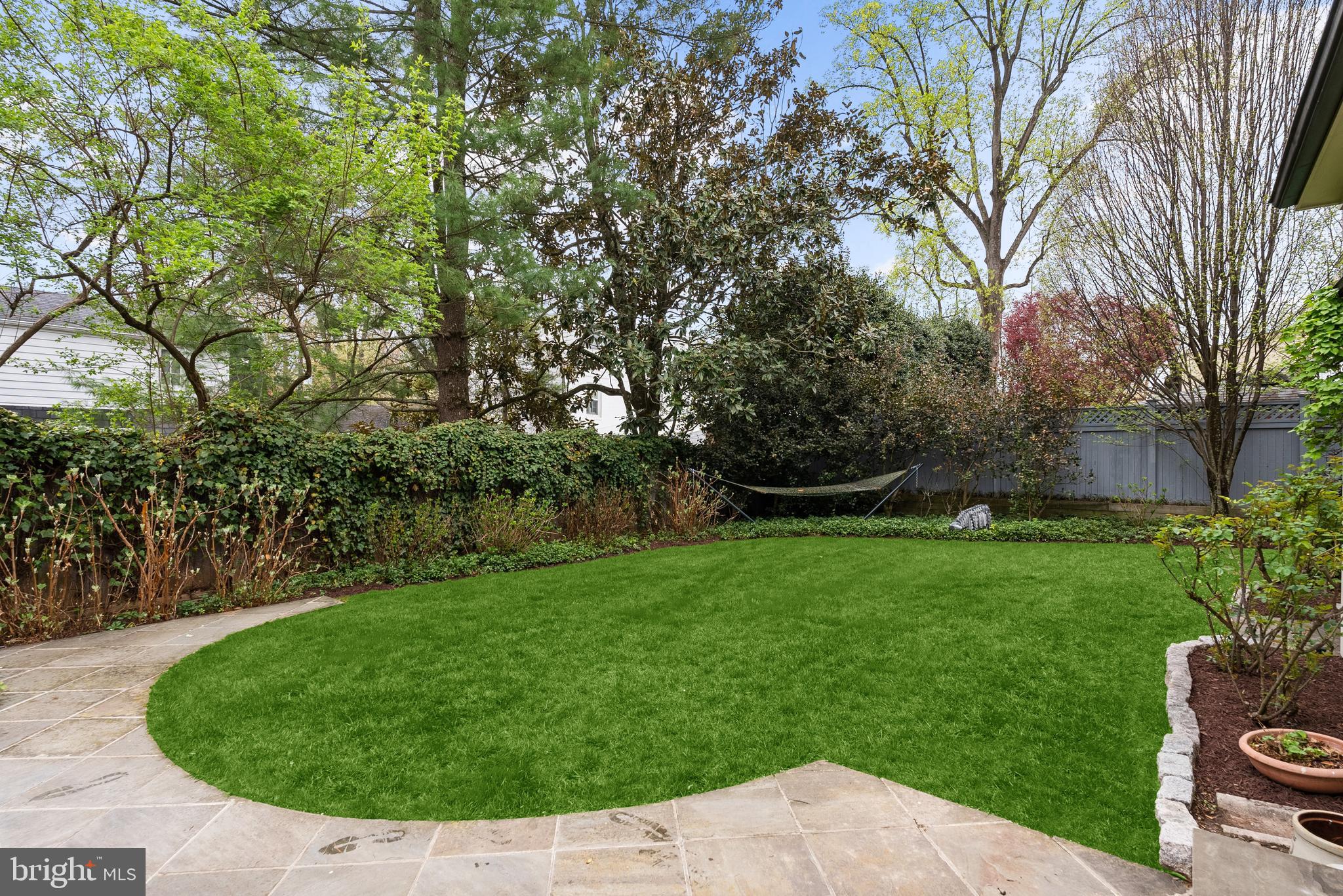 5202 PORTSMOUTH ROAD