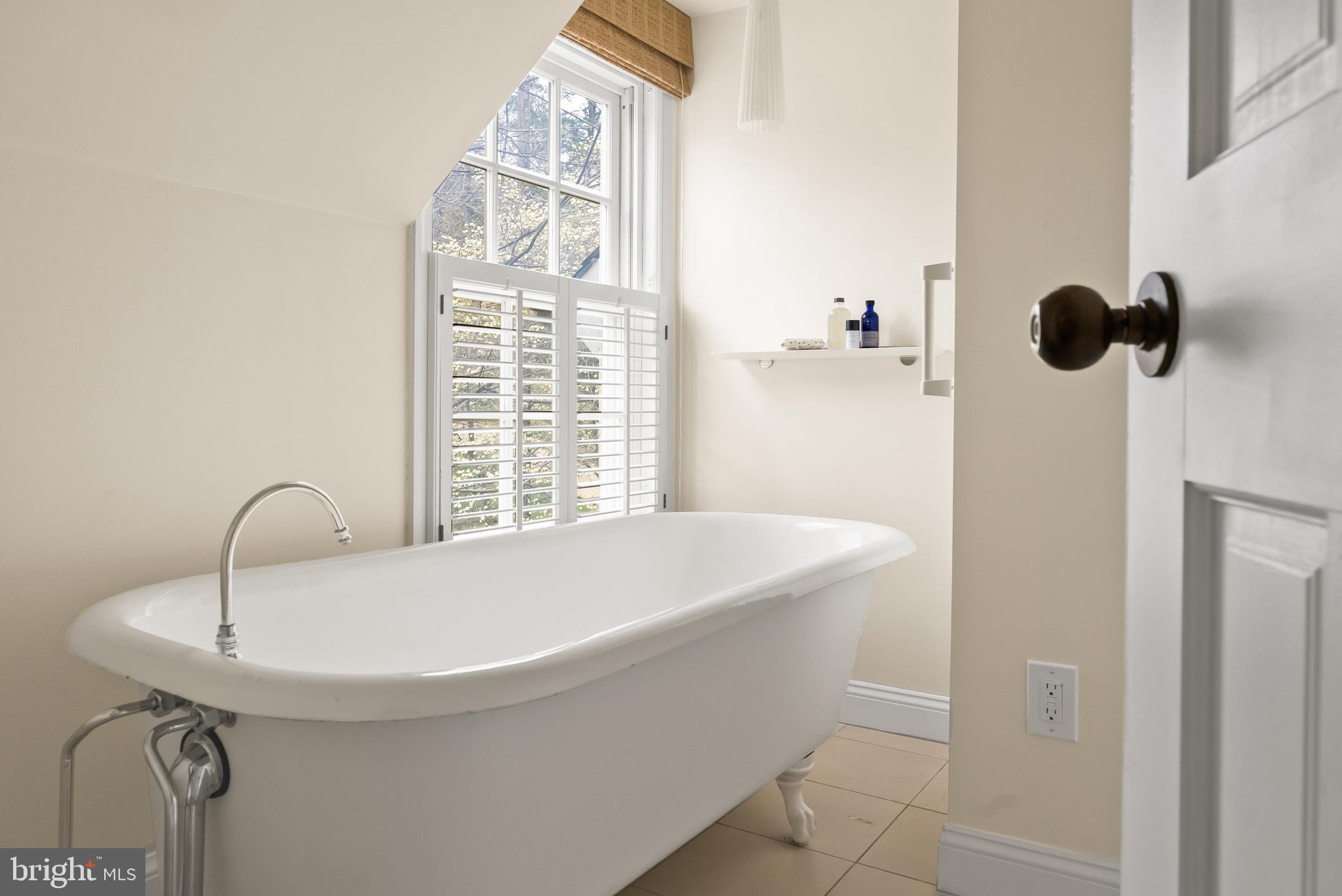 5202 PORTSMOUTH ROAD