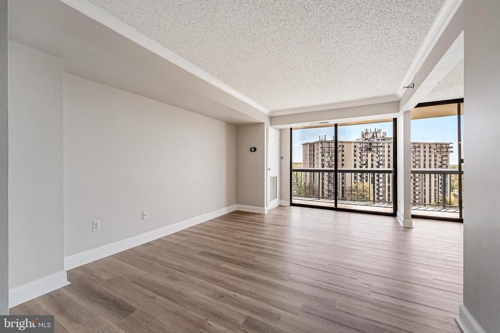 7401 WESTLAKE TERRACE 1205