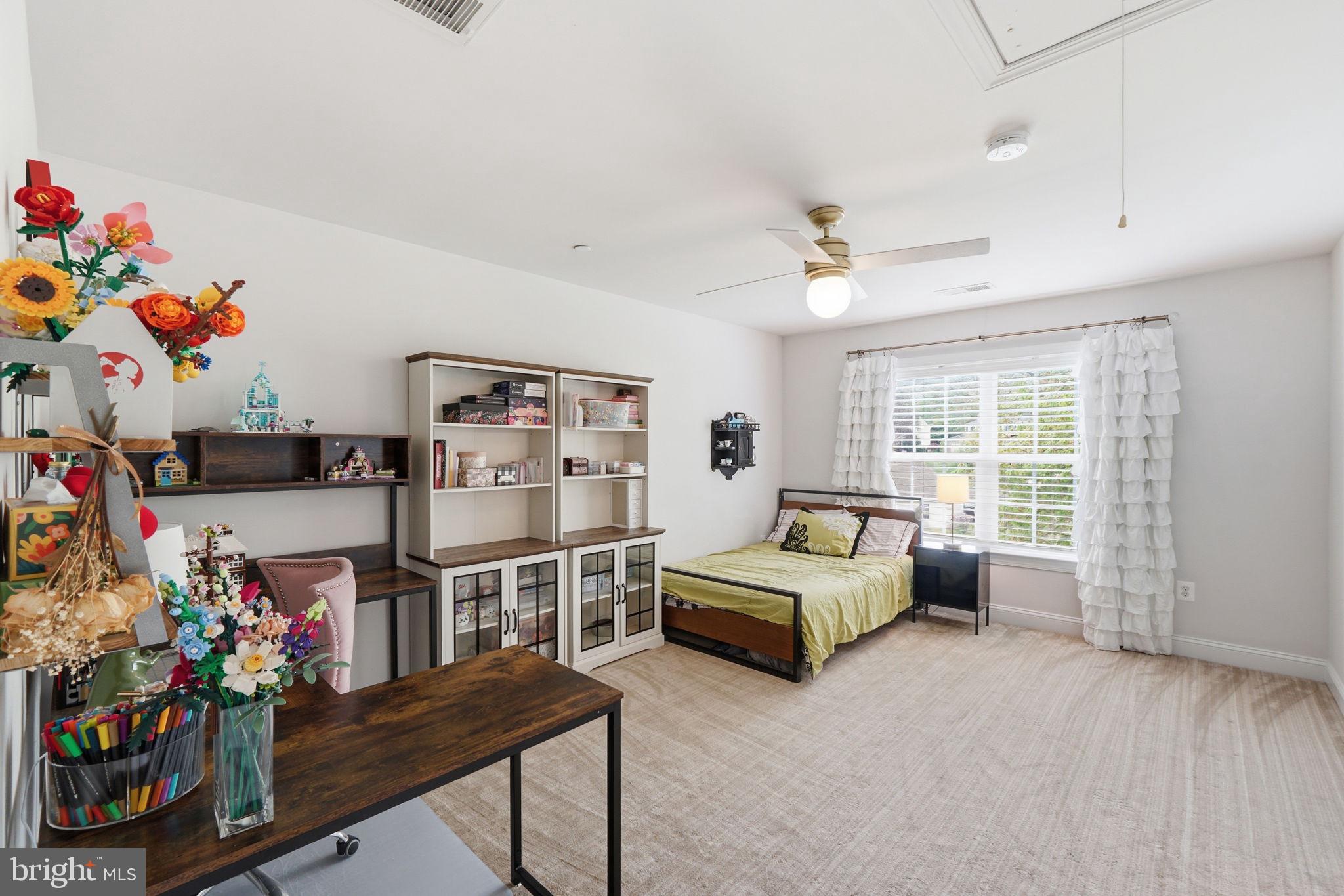 11801 DINWIDDIE DRIVE