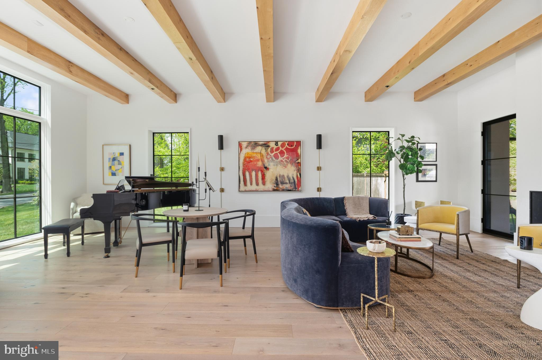 7101 LONGWOOD DRIVE
