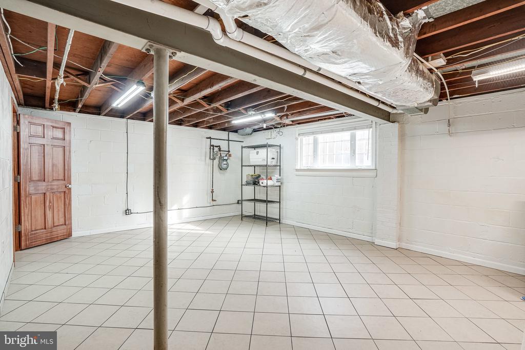 4107 BYRD COURT